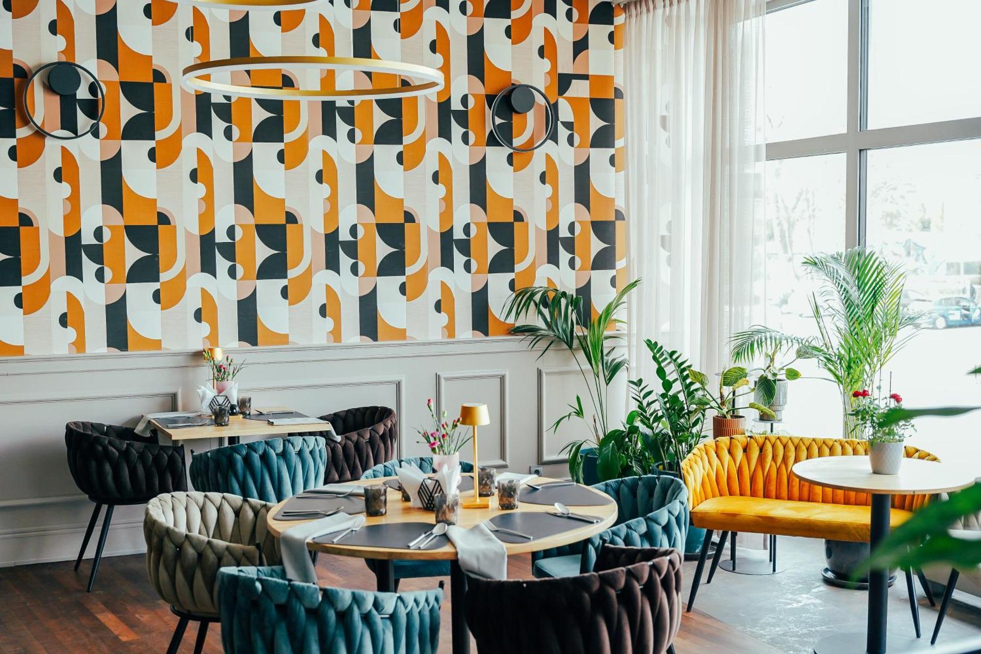 Hotel Tarnovia Tarnów Buitenkant foto
